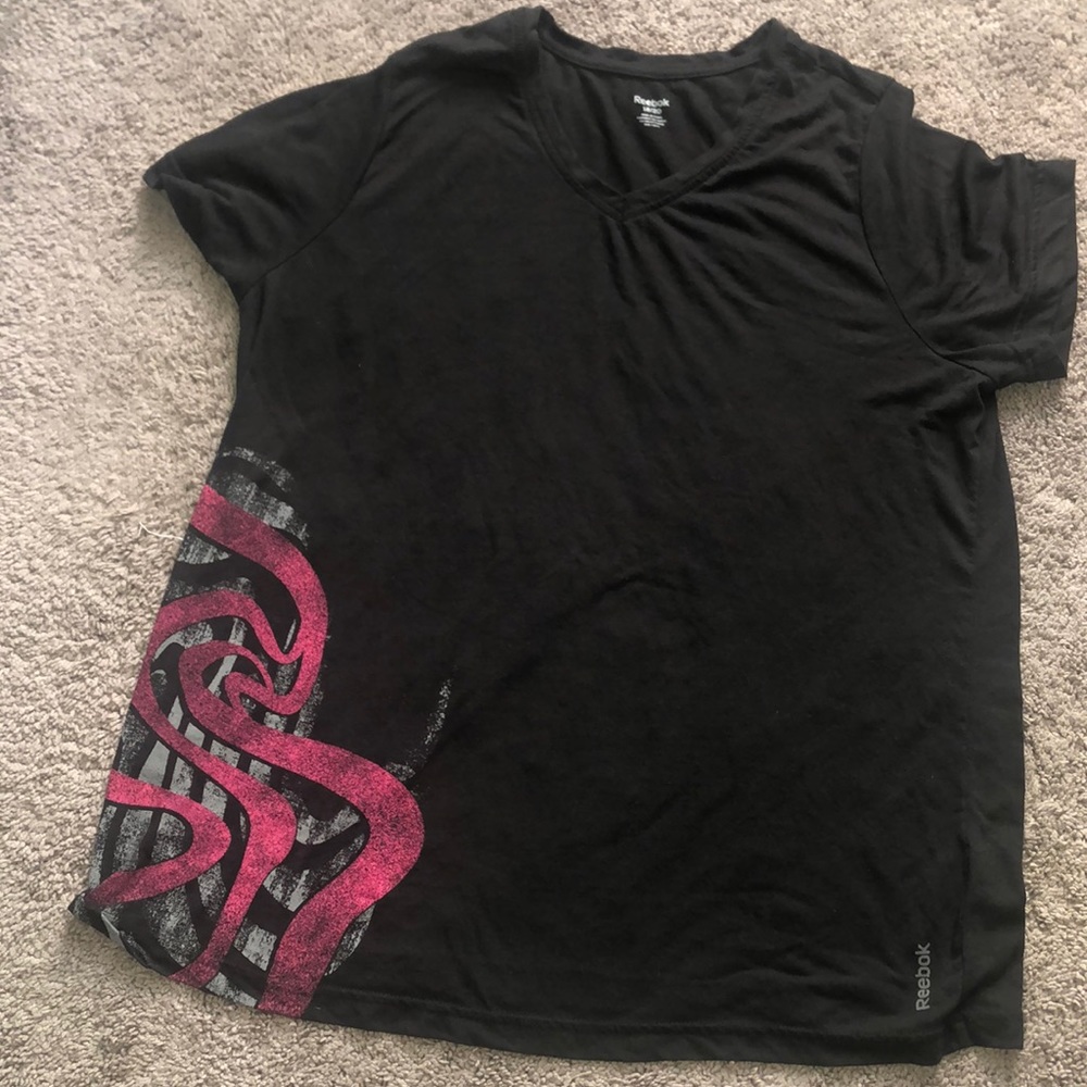 Reebok 18/20 black tshirt